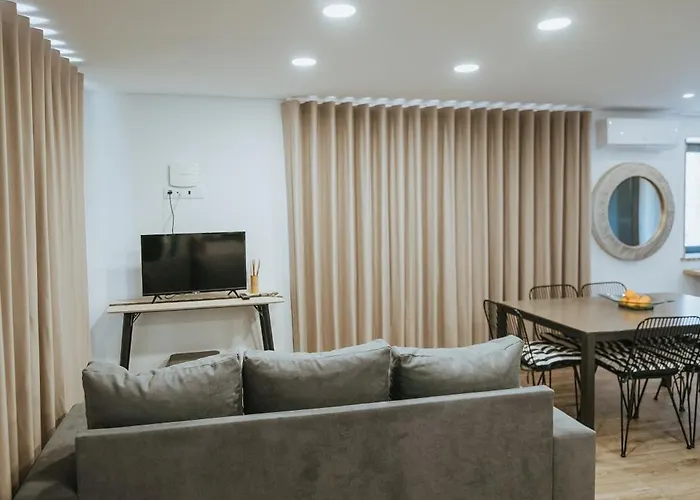 Quinta Da Nascente Апартаменты *